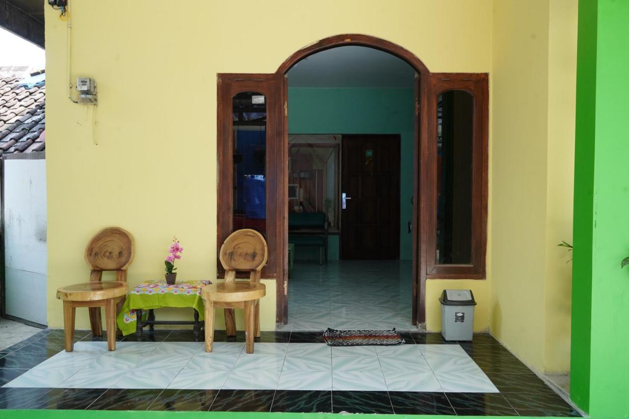 Omah Bogem Homestay Syariah Randugunting Exterior foto